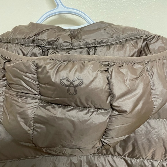 TNA Coat
The Little Fuzzy Puff - Picture 6 of 6